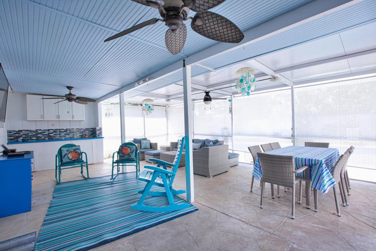 Beautiful Home With Pool And Outdoor Space Γουεστ Παλμ Μπιτς Εξωτερικό φωτογραφία