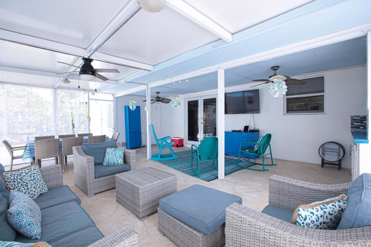 Beautiful Home With Pool And Outdoor Space Γουεστ Παλμ Μπιτς Εξωτερικό φωτογραφία